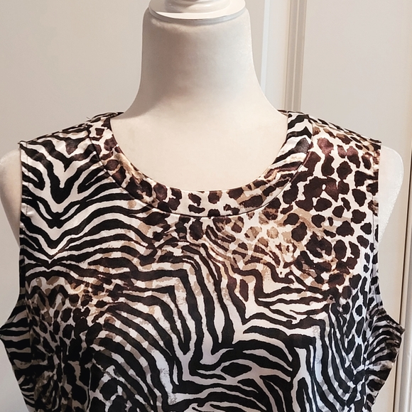 🌺Anne Klein Animal Print Sleeveless Blouse - Picture 2 of 7